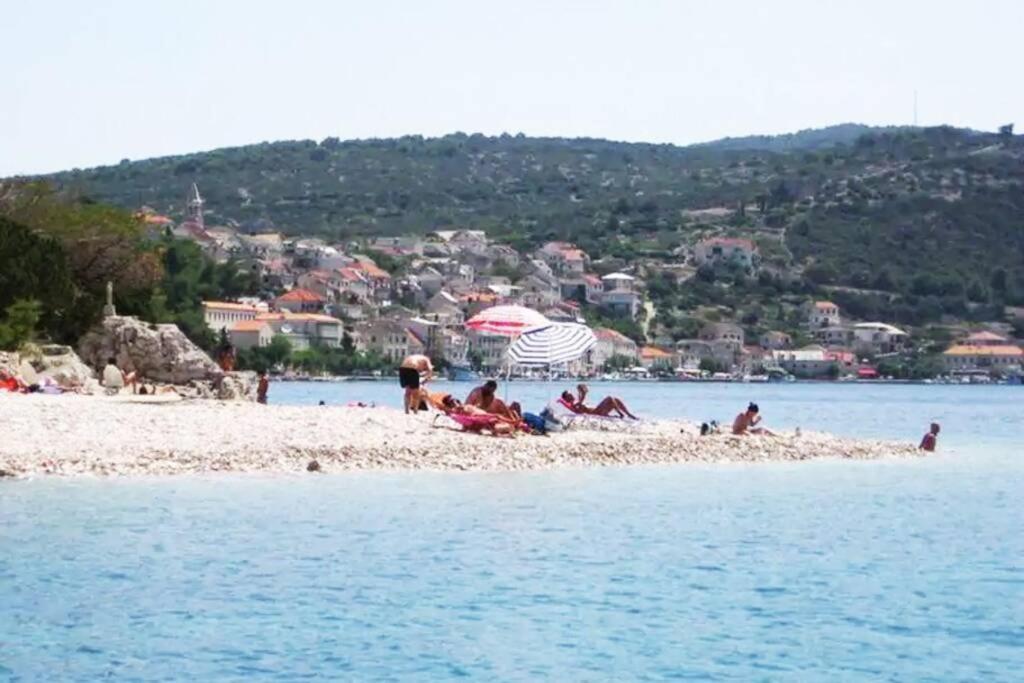 Seaview Apartment Sparkle Iskra - Povlja, Brac Povlja  Eksteriør bilde